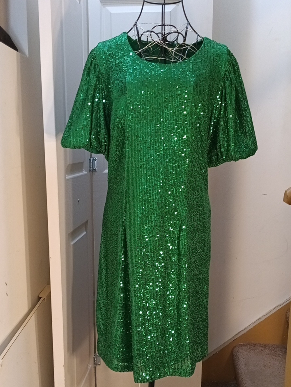 Green Sequin Midi Dress with Puff Sleeves